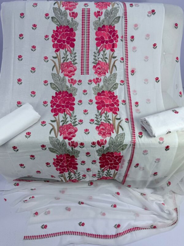 WhatsApp Image 2026-04-06 at 5.39.40 PM Bareeze Lawn embroidered SE-19