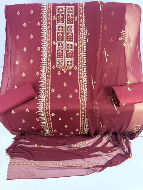 Bareeze Lawn embroidered SE-16
