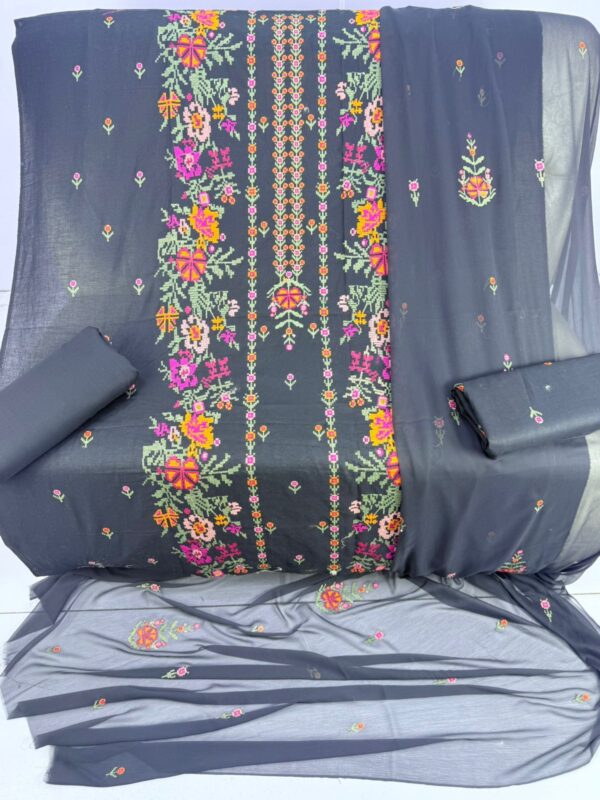 Bareeze Lawn embroidered SE-18