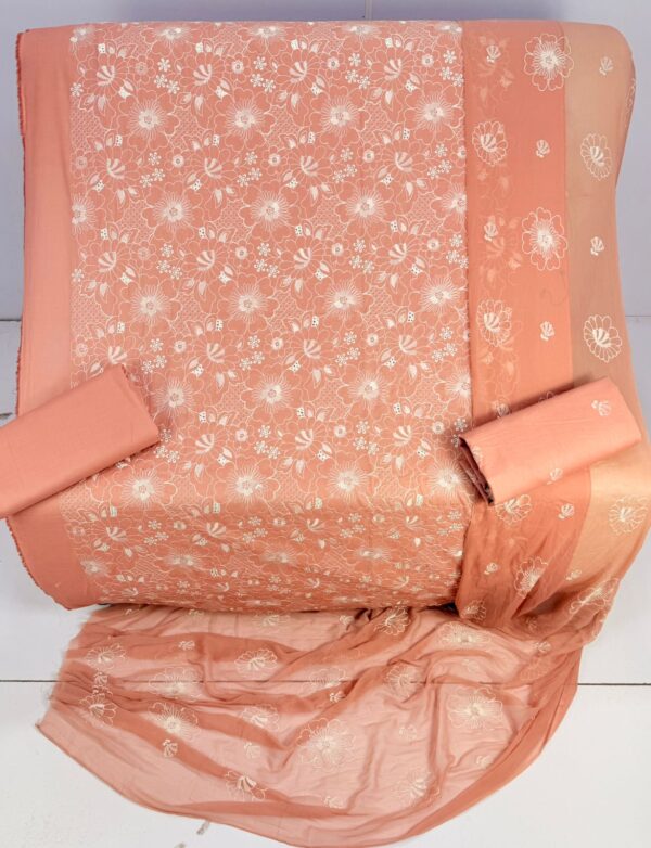 WhatsApp Image 2026-04-16 at 3.18.56 PM (14) Bareeze Lawn embroidered SE-33