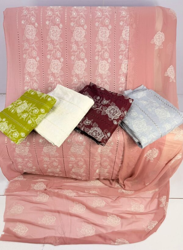 WhatsApp Image 2026-04-16 at 3.18.56 PM (3) Bareeze Lawn embroidered SE-28