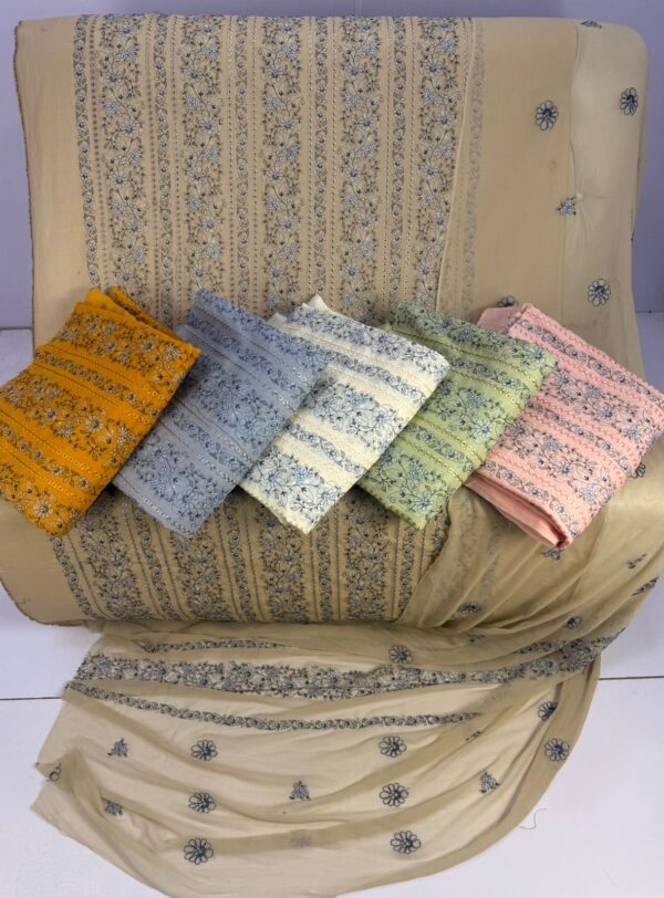 WhatsApp Image 2026-04-16 at 3.18.57 PM (6) Bareeze Lawn embroidered SE-38