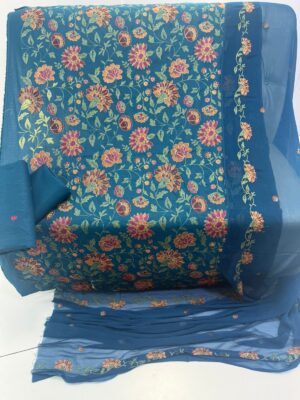 WhatsApp Image 2026-04-21 at 8.02.46 PM (2) Bareeze Lawn embroidered-04