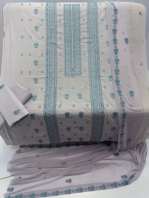 WhatsApp Image 2026-04-21 at 8.02.47 PM Bareeze Lawn embroidered SE-06